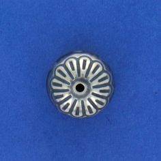 12mm Poppy Bead