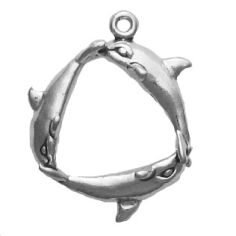 Ring of Dolphins, 3